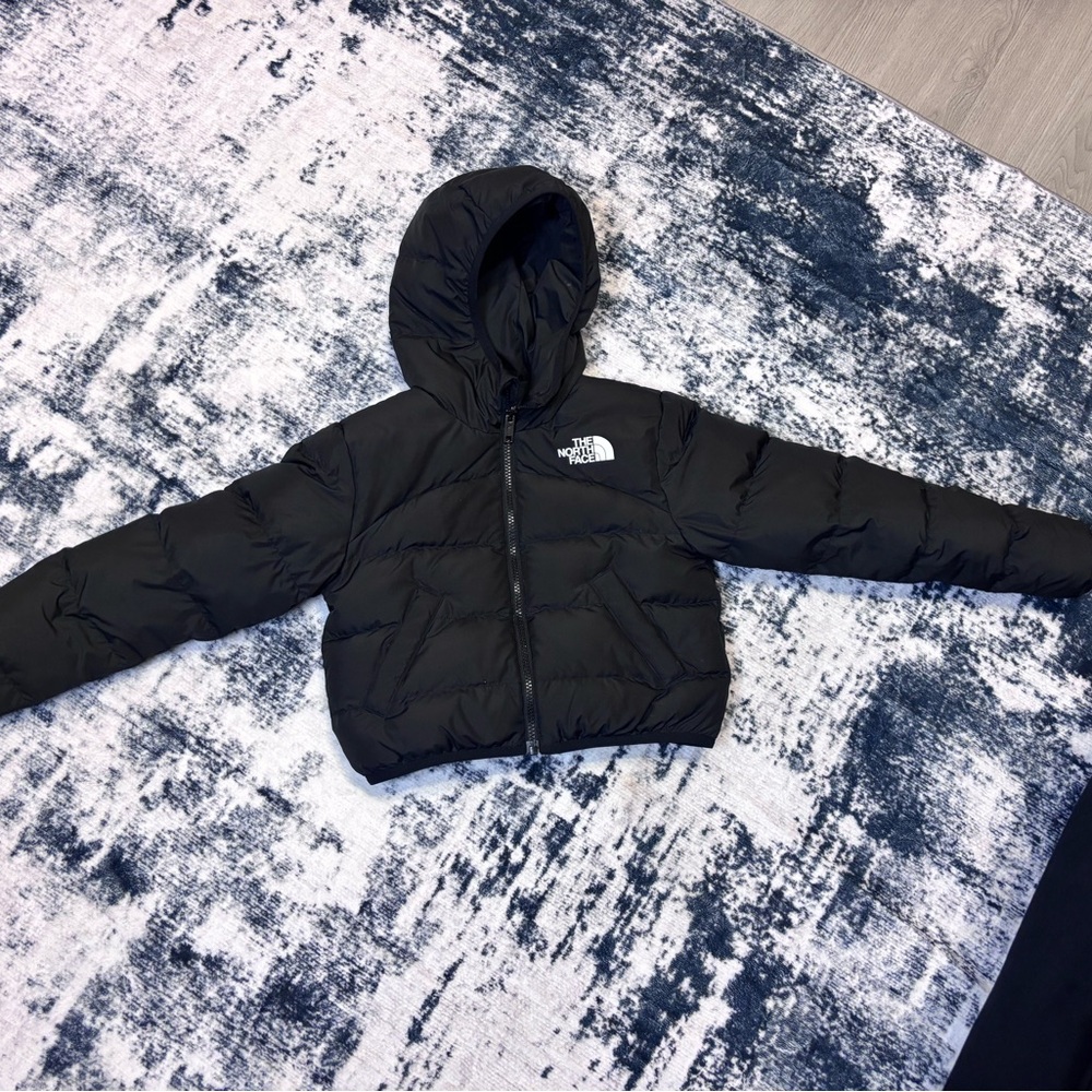 The North Face Kids Black Hooded Puffer Coat Reversible size 7 girls